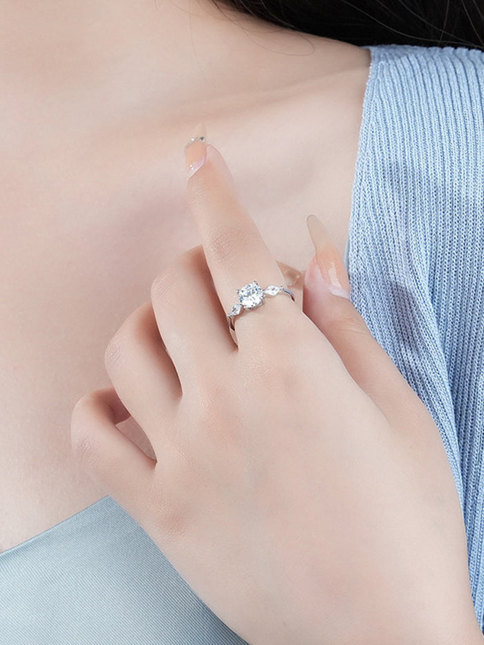 1 CT VVS1 Moissanite Solid Silver Ring