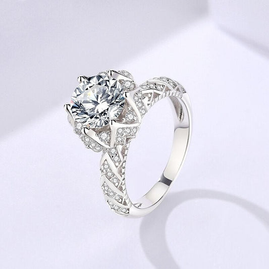 Engagement-Style 2 CT VVS1 Moissanite Solid Silver Ring